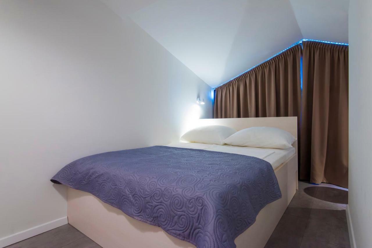 1 2 3 Appartement *